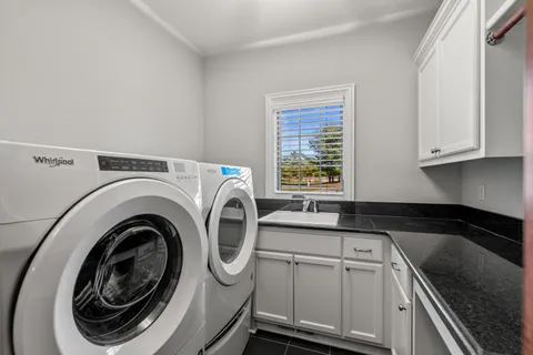 $1,060,000 | 142 Preserve Court, Grafton, WI 53024