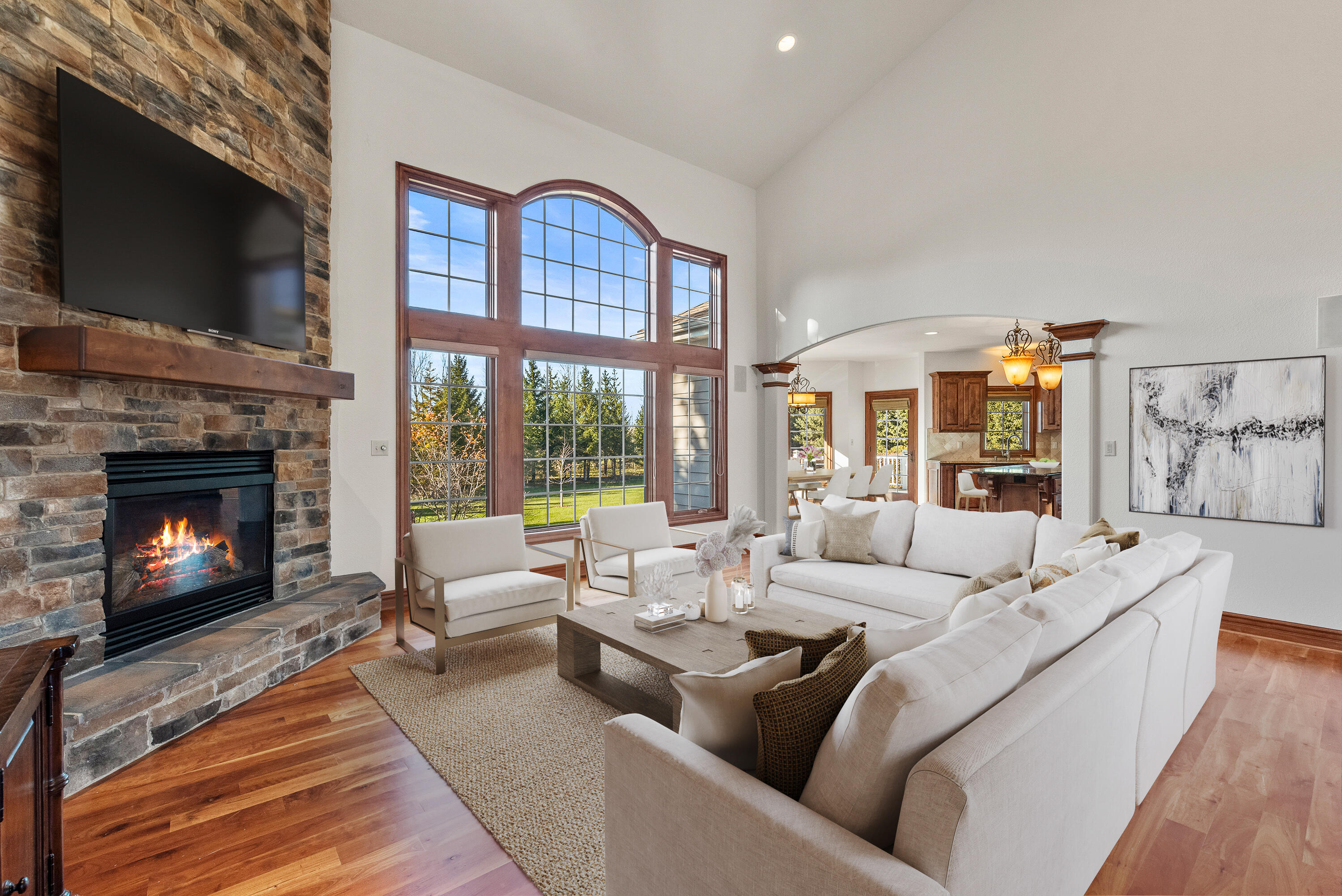 142 Preserve Court Grafton, WI 53024 - Photo 2 of 34 Living room
