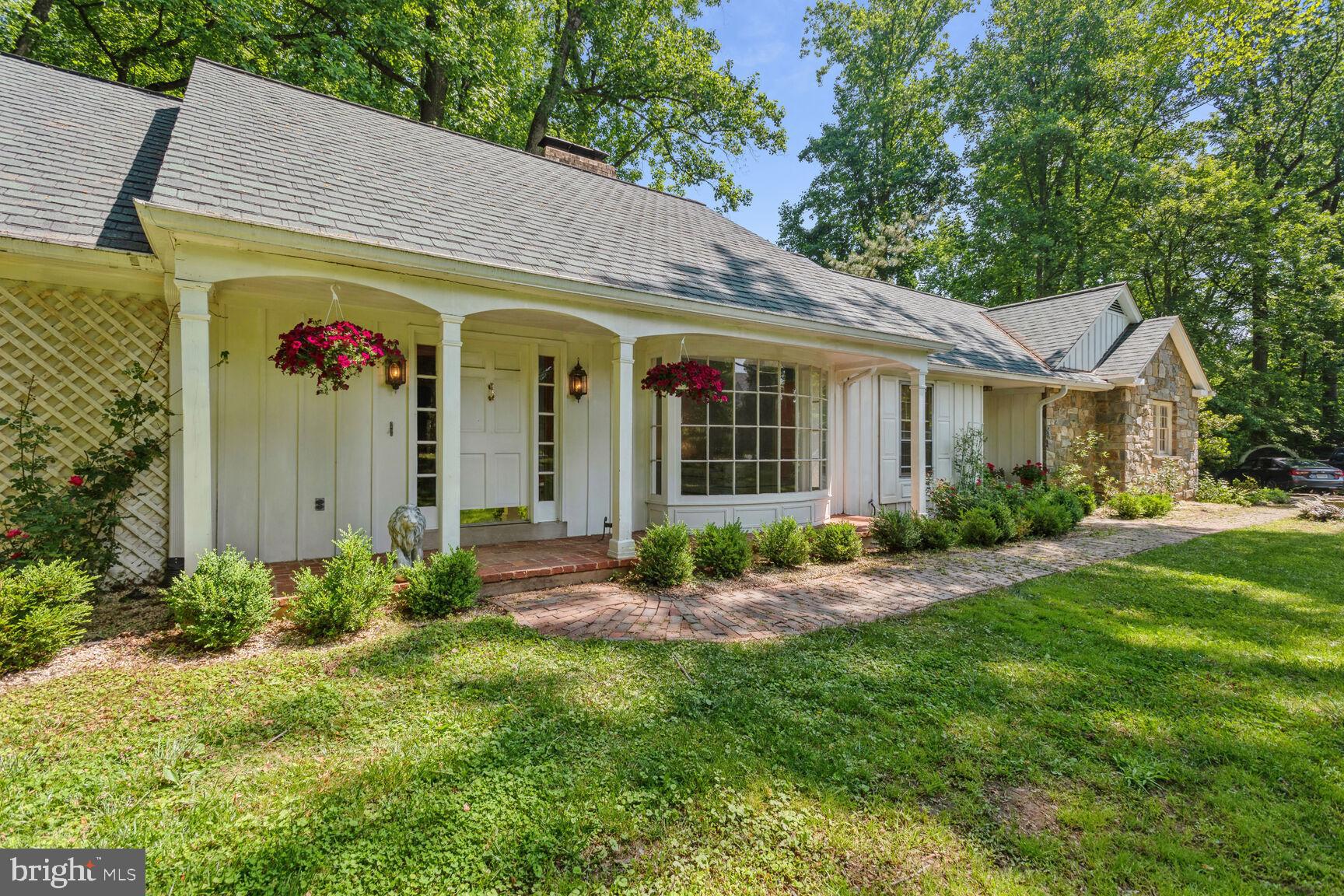 8430 Brook Road McLean, VA 22102 - Photo 3 of 20 Hanging flower baskets -the perfect touch!