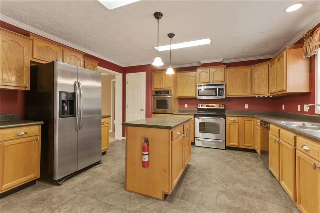 858 Pine Grove Road Picayune, MS 39466 - Photo 8 of 24 Gallery Image 8