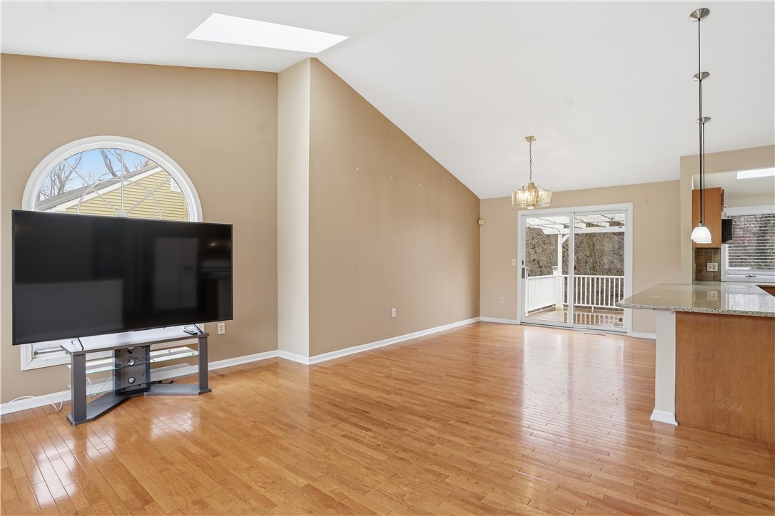 77 Valley View Drive Cranston, RI 02921 - Photo 14 of 49