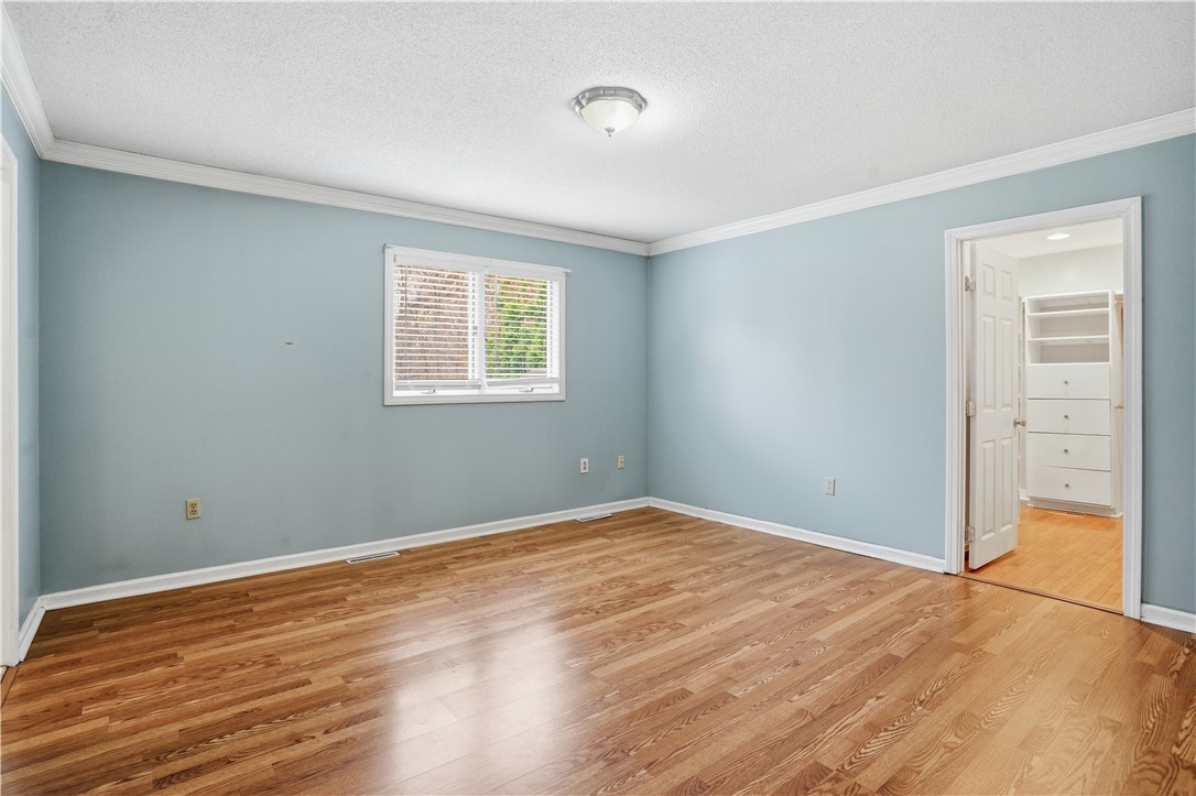 77 Valley View Drive Cranston, RI 02921 - Photo 24 of 49