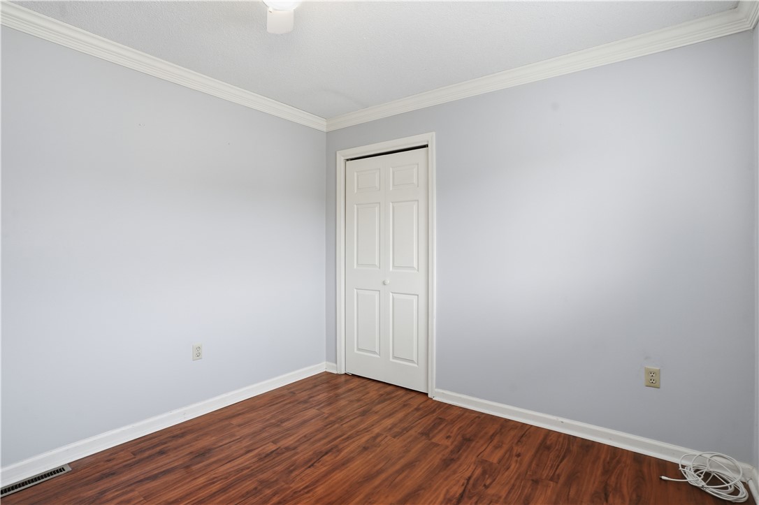 77 Valley View Drive Cranston, RI 02921 - Photo 33 of 49
