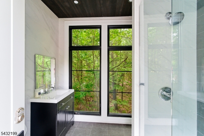 5346 Berkshire Valley Road Oak Ridge, NJ 07438 - Photo 13 of 30
