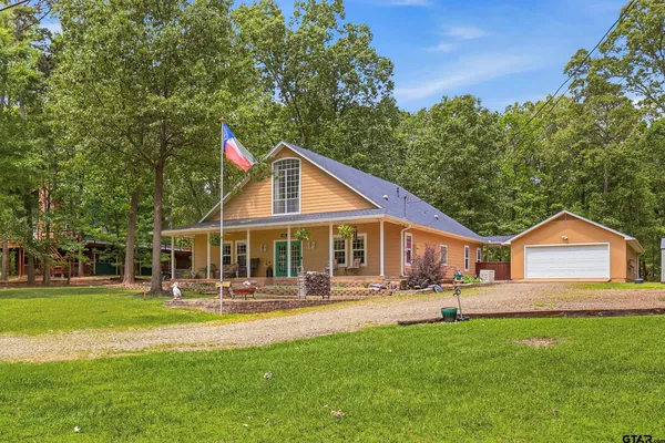 $570,000 | 302 King Shore Boulevard, Scroggins, TX 75480