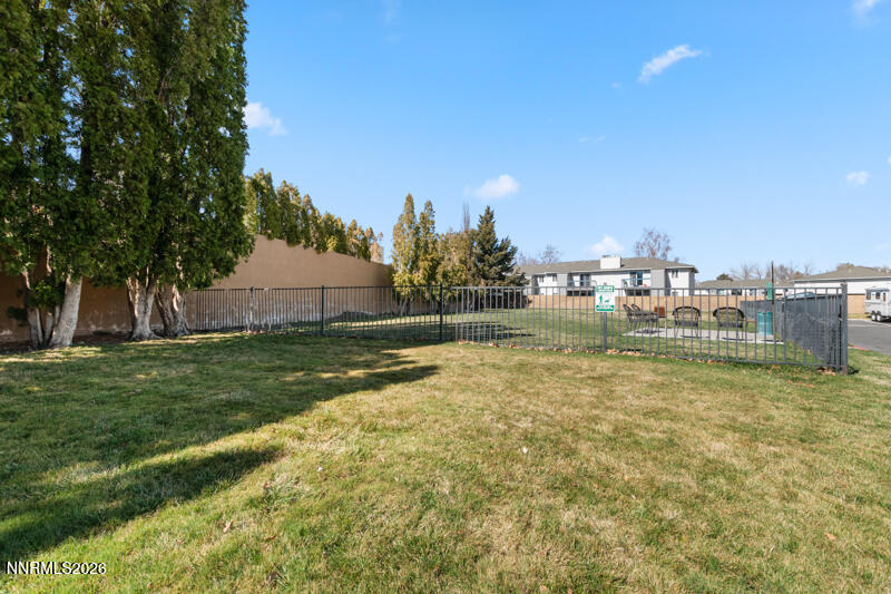 555 East Patriot Boulevard, Unit 195 Reno, NV 89511 - Photo 13 of 15 555 E Patriot Blvd 195 (13 of 15)