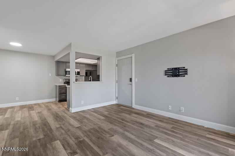 555 East Patriot Boulevard, Unit 195 Reno, NV 89511 - Photo 3 of 15 555 E Patriot Blvd 195 (3 of 15)