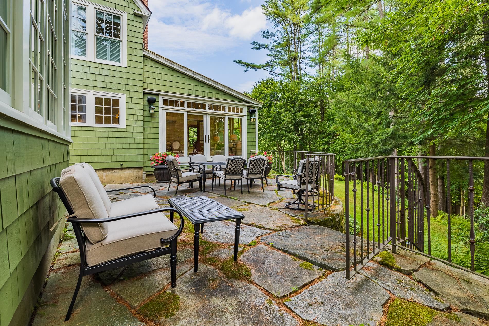 9 Downing Road Hanover, NH 03755 - Photo 5 of 39
