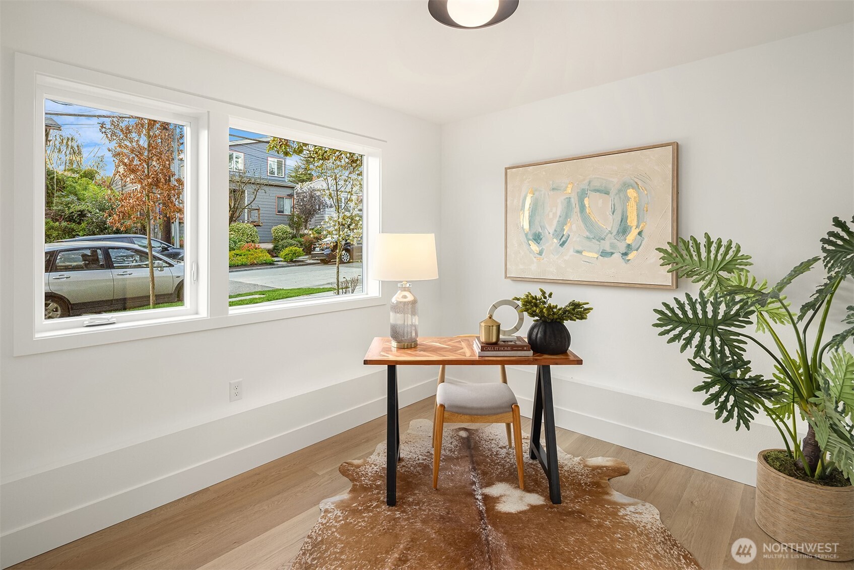 4010 Midvale Avenue North Seattle, WA 98103 - Photo 5 of 36 Gallery Image 5