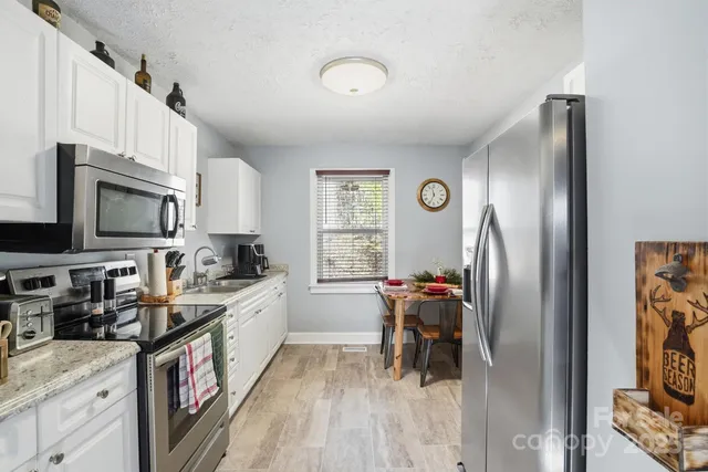 $185,000 | 910 Roosevelt Street, Badin, NC 28001