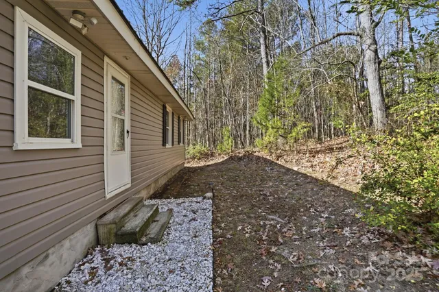 $185,000 | 910 Roosevelt Street, Badin, NC 28001