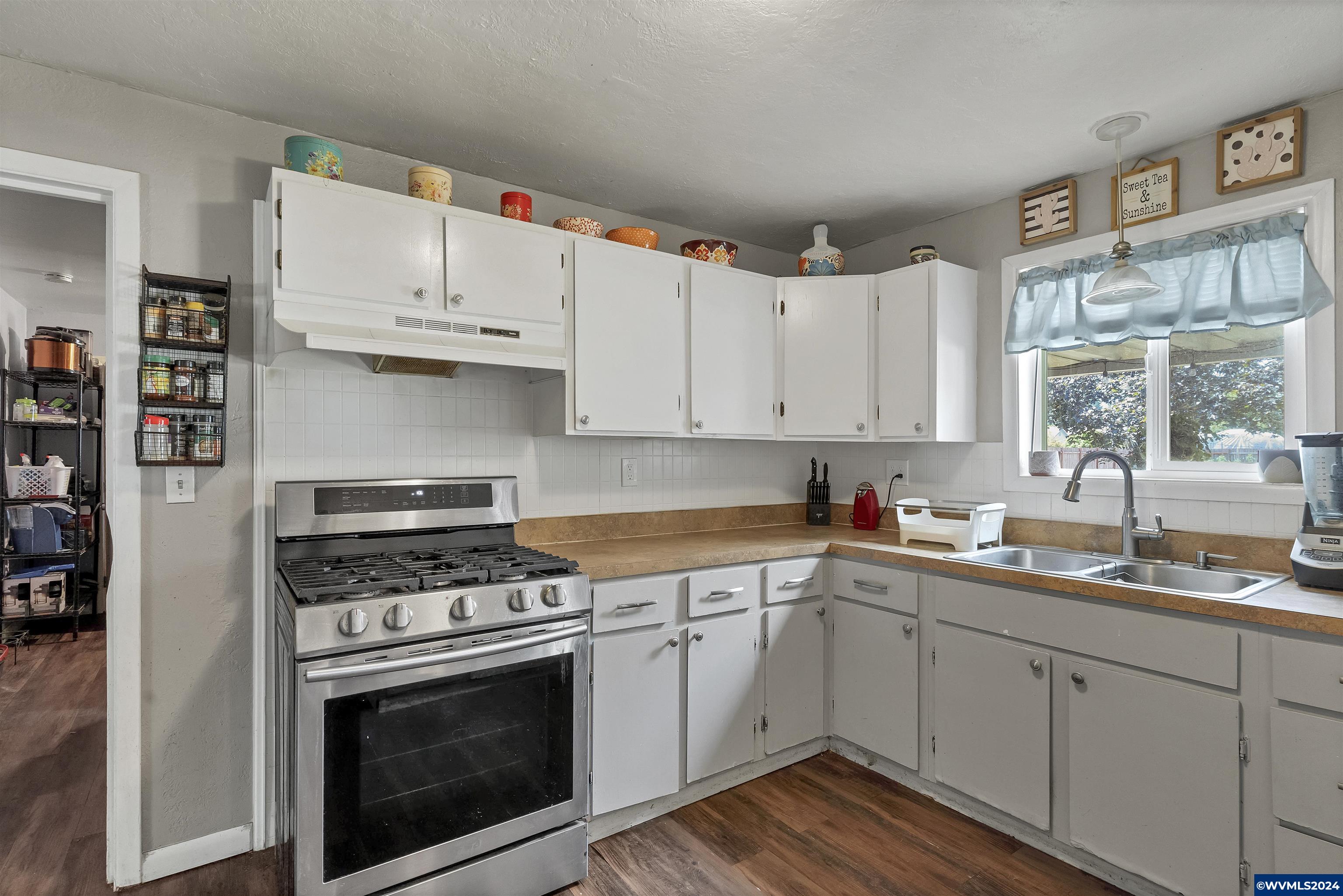 450 Clover Ridge Road Northeast Albany, OR 97322 - Photo 12 of 40