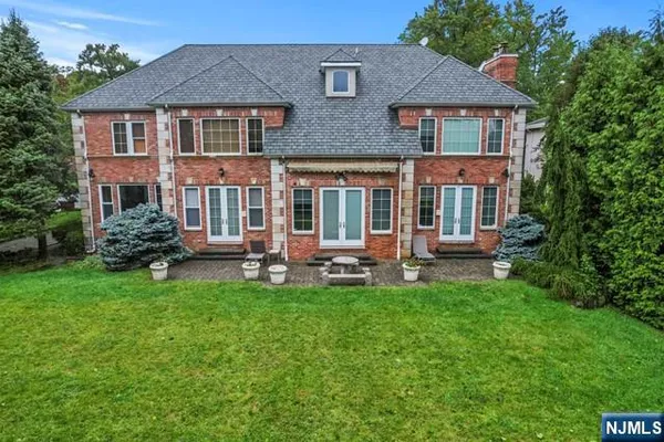$12,000 | 1 Euclid Road, Fort Lee, NJ 07024