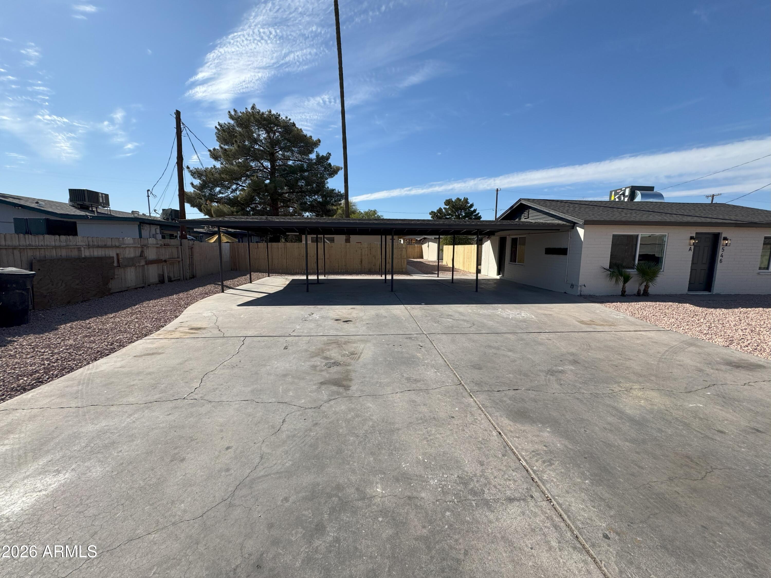 546 South Hobson Road, Unit A Mesa, AZ 85204 - Photo 4 of 28 IMG_8923