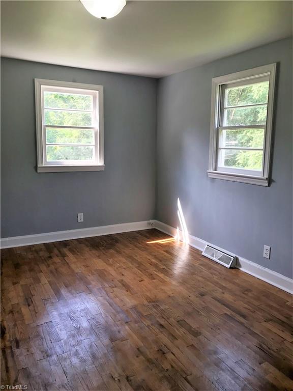 311 Brooks Road Reidsville, NC 27320 - Photo 6 of 25 Gallery Image 6