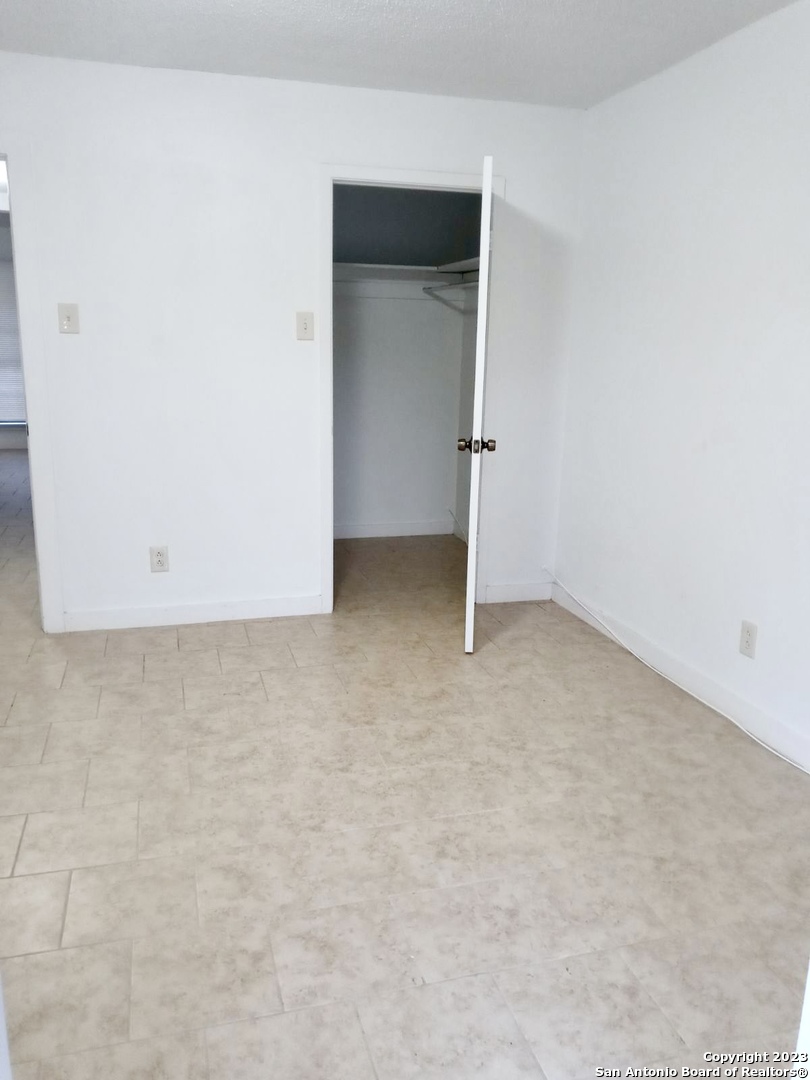 755 Country Club Drive, Unit 4 Seguin, TX 78155 - Photo 17 of 21