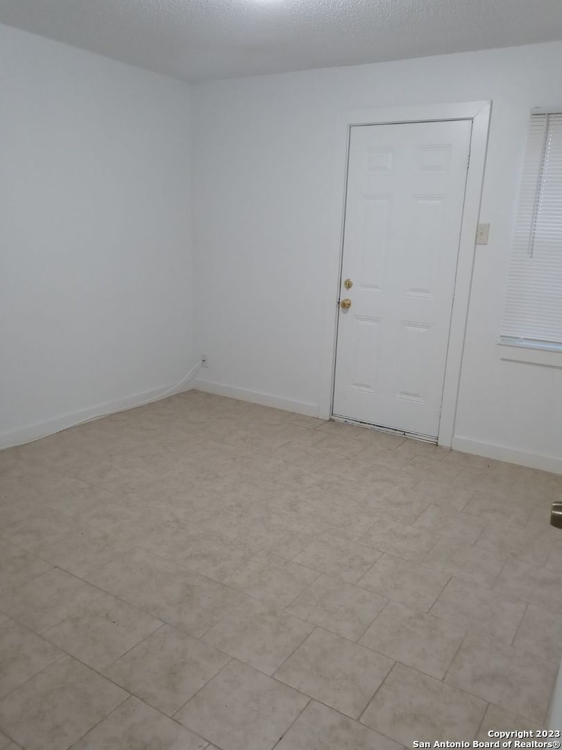 755 Country Club Drive, Unit 4 Seguin, TX 78155 - Photo 20 of 21