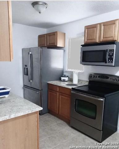 755 Country Club Drive, Unit 4 Seguin, TX 78155 - Photo 4 of 21