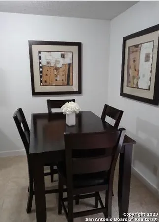 $1,150 | 755 Country Club Drive, Unit 4, Seguin, TX 78155