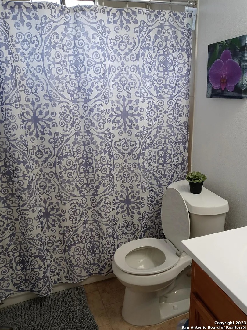 755 Country Club Drive, Unit 4 Seguin, TX 78155 - Photo 7 of 21