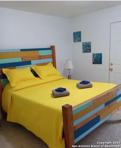 $1,150 | 755 Country Club Drive, Unit 4, Seguin, TX 78155