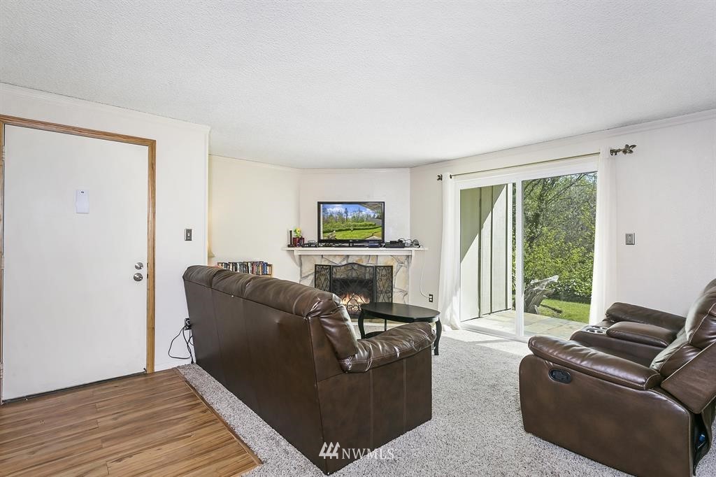 3206 Pine Road Northeast, Unit C6 Bremerton, WA 98310 - Photo 9 of 16 Gallery Image 9