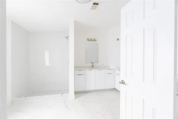 $2,800 | 1108 West 30th Street, Riviera Beach, FL 33404