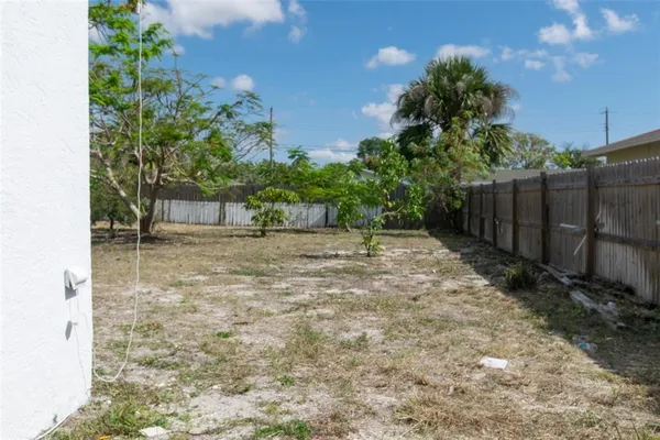 $2,800 | 1108 West 30th Street, Riviera Beach, FL 33404