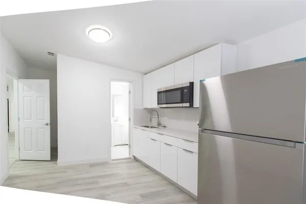 $2,800 | 1108 West 30th Street, Riviera Beach, FL 33404