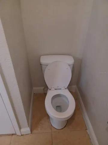 $1,000 | 13693 Orange Sunset Drive, Unit 102, Tampa, FL 33618