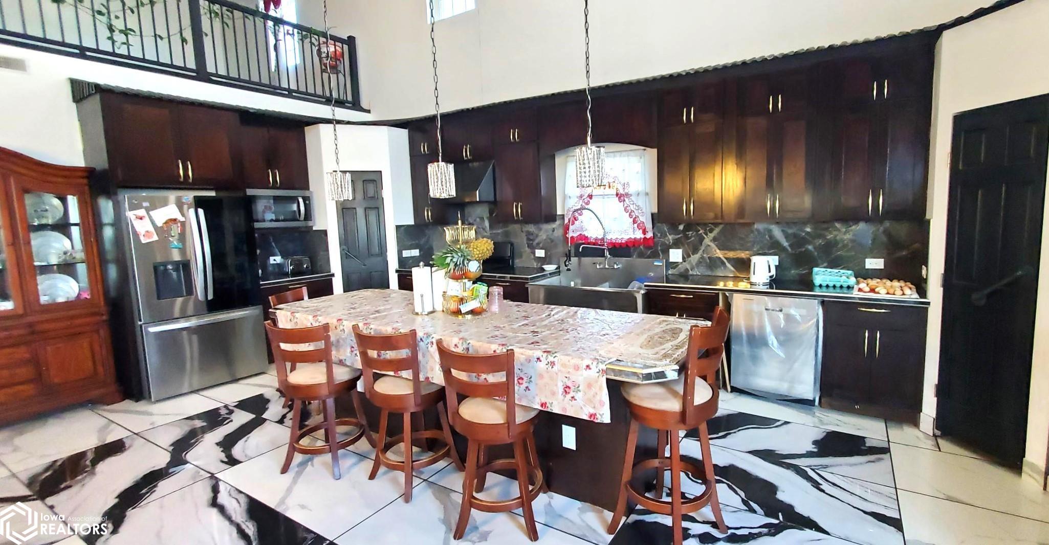 2292 Yellow Smoke Road Denison, IA 51442 - Photo 6 of 27 Gallery Image 6