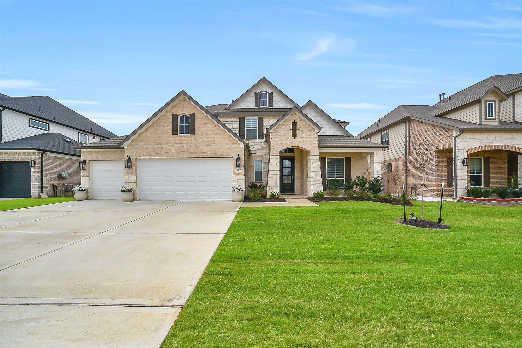 409 Piney Rocks Lane Waller, TX 77484 - Photo 1 of 50