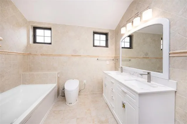 $1,999,000 | 63-39 136th Street | Queensboro Hill