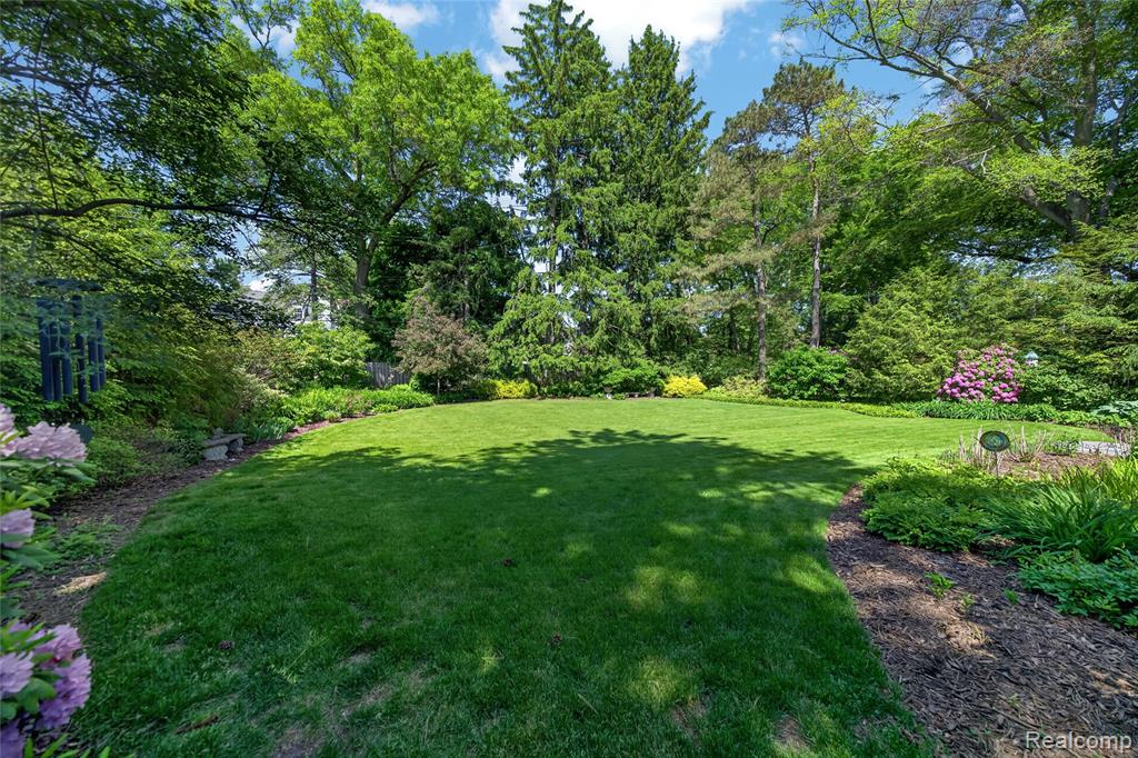 66 Oxford Road Grosse Pointe, MI 48236 - Photo 42 of 52