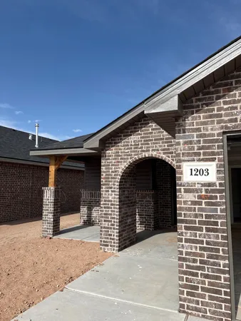 $1,725 | 1206 Cottonwood Avenue, Wolfforth, TX 79382