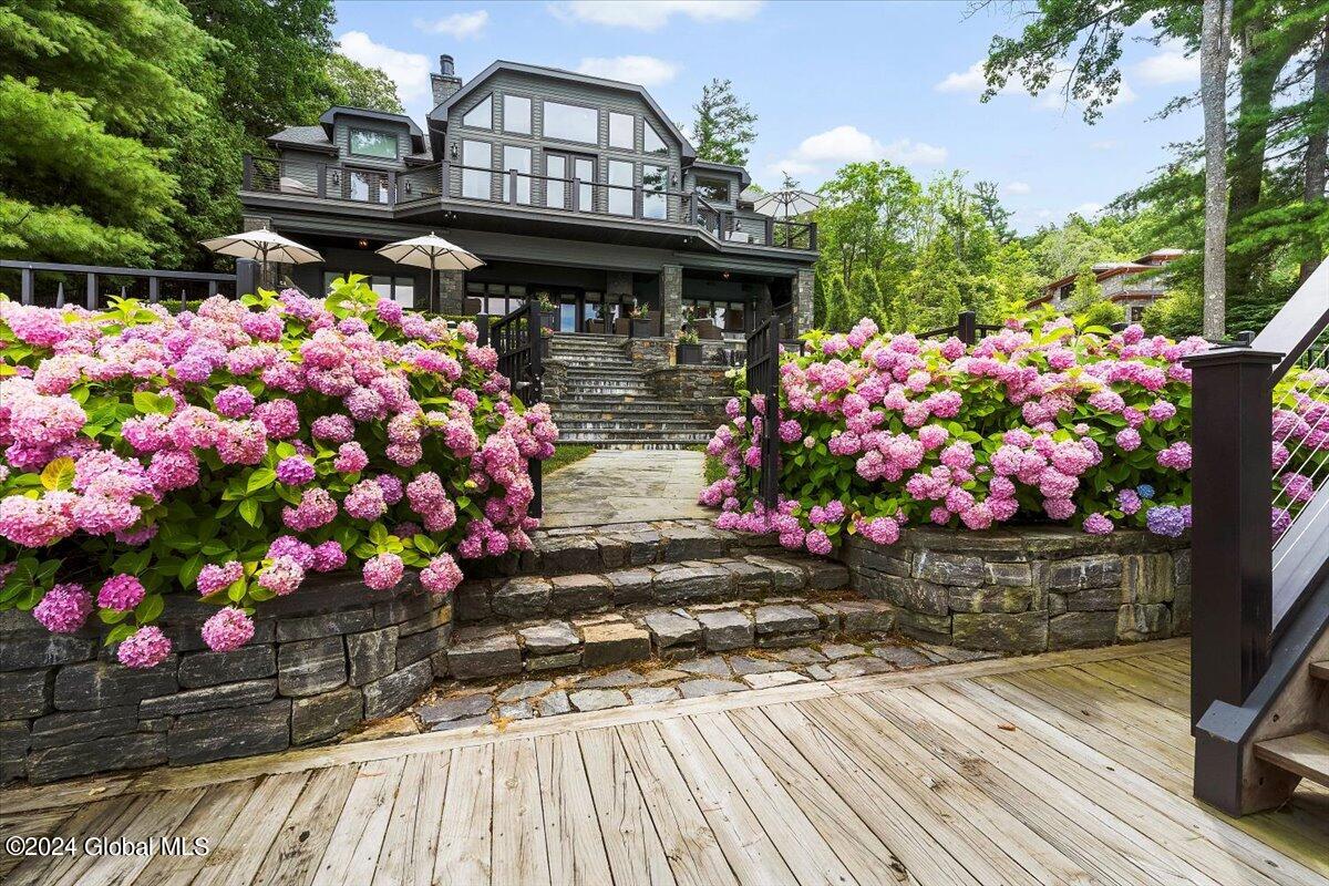 15 Antigua Road Lake George, NY 12845 - Photo 2 of 54 116-DOD08243