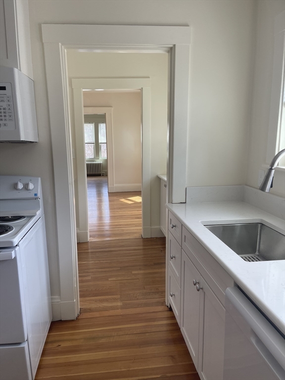 12 Amherst Road Watertown, MA 02472 - Photo 8 of 34