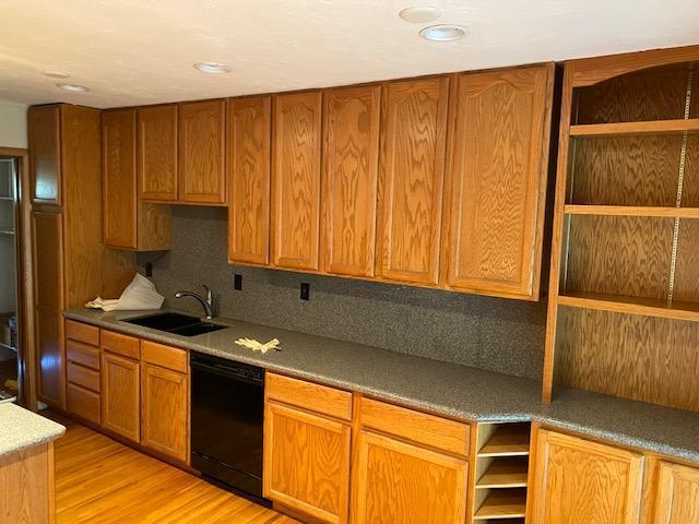 6328 Peacedale Avenue Edina, MN 55424 - Photo 22 of 34