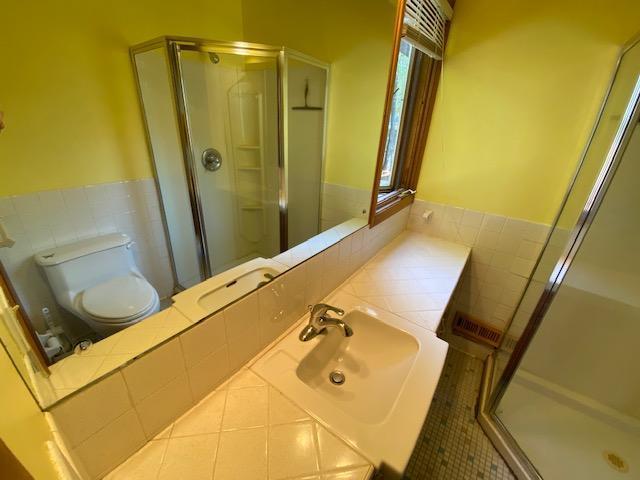 6328 Peacedale Avenue Edina, MN 55424 - Photo 10 of 34