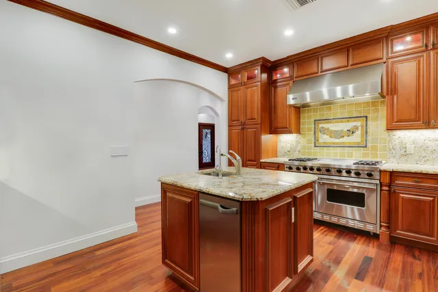 $8,500 | 67 Pacer Circle, Wellington, FL 33414