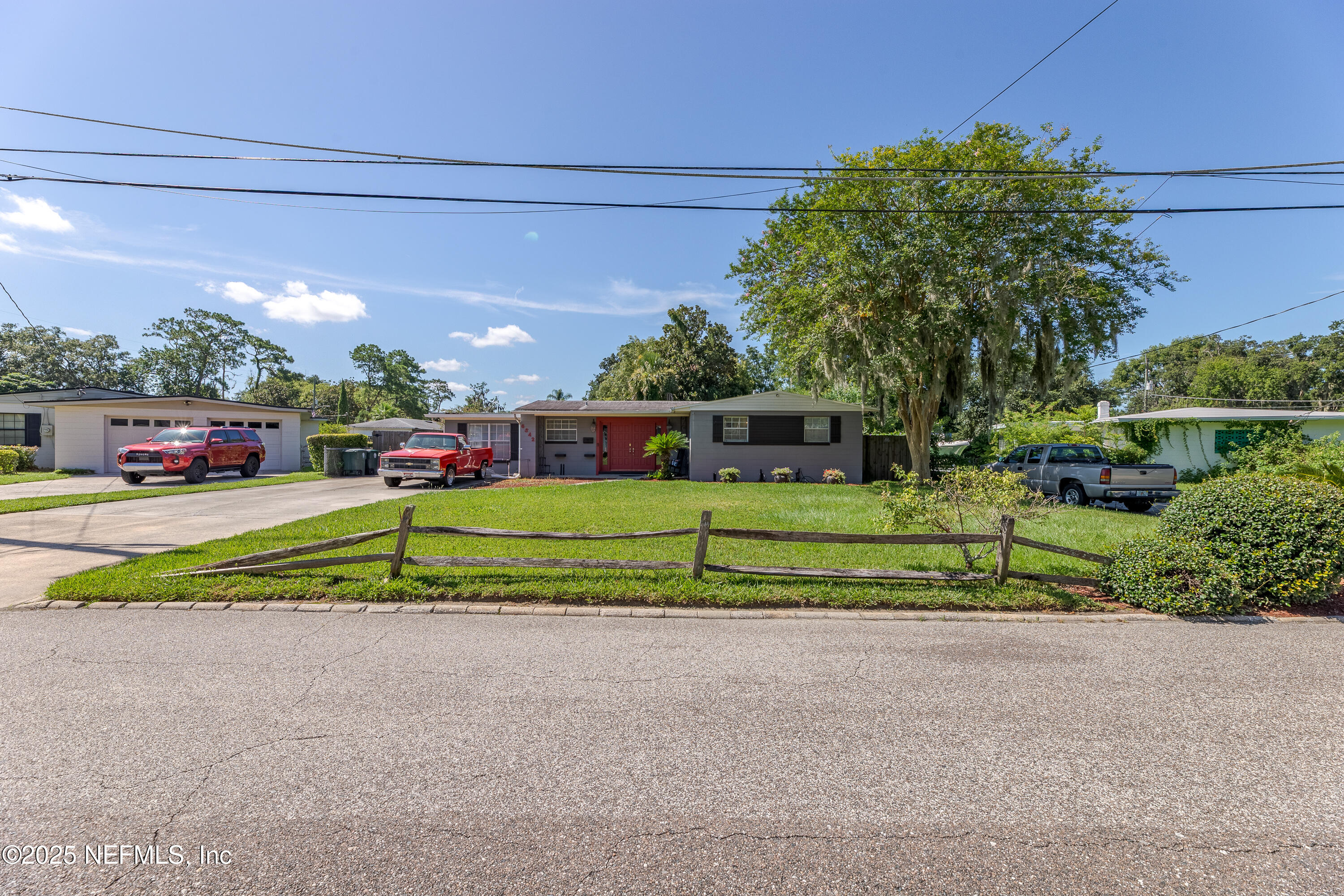 6542 Ovington Road South Jacksonville, FL 32216 - Photo 32 of 35 a view of house and outdoor space