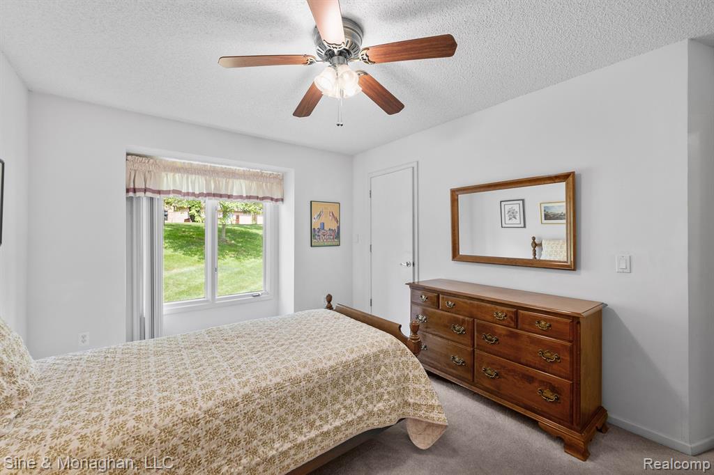 35595 Court Ridge Court Farmington Hills, MI 48335 - Photo 22 of 39