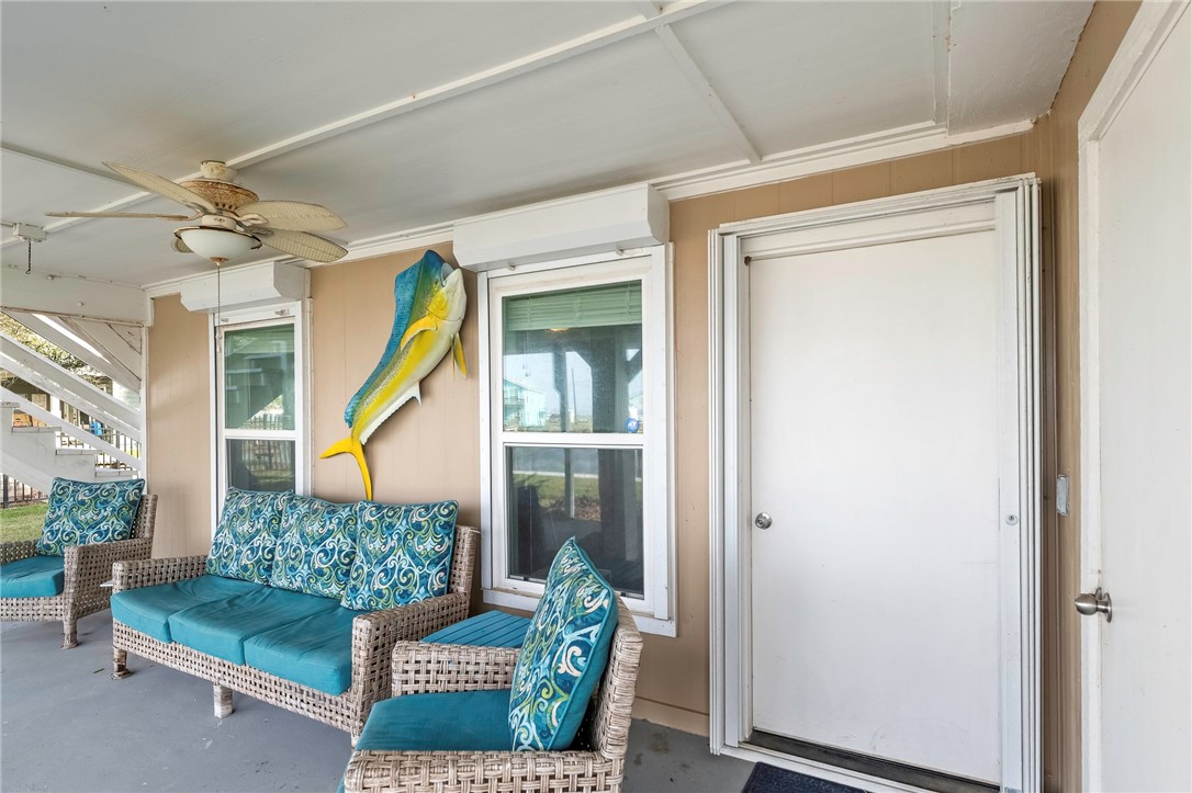 316 Copano Ridge Road Rockport, TX 78382 - Photo 9 of 37