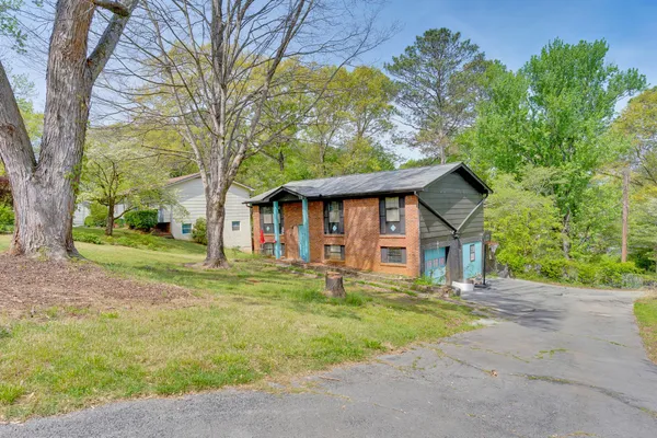 $279,000 | 5885 Stonewall Drive, Harrison, TN 37341