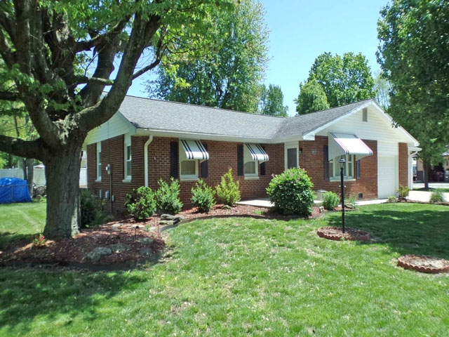 2128 South Sievers Road Vincennes, IN 47591 - Photo 1 of 20 Gallery Image 1