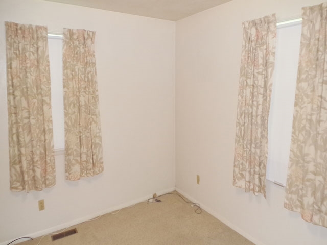 2128 South Sievers Road Vincennes, IN 47591 - Photo 11 of 20 Gallery Image 11