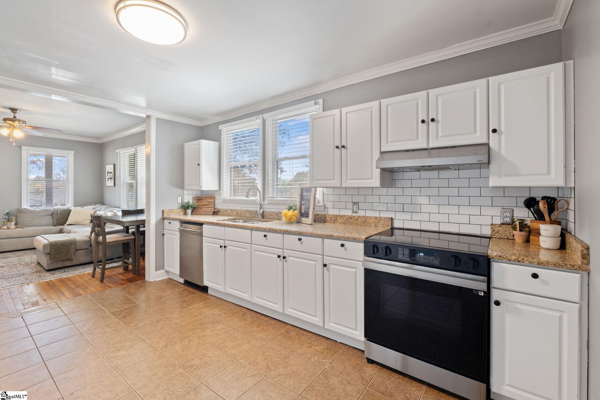 101 Lawrence Street Lyman, SC 29365 - Photo 13 of 28