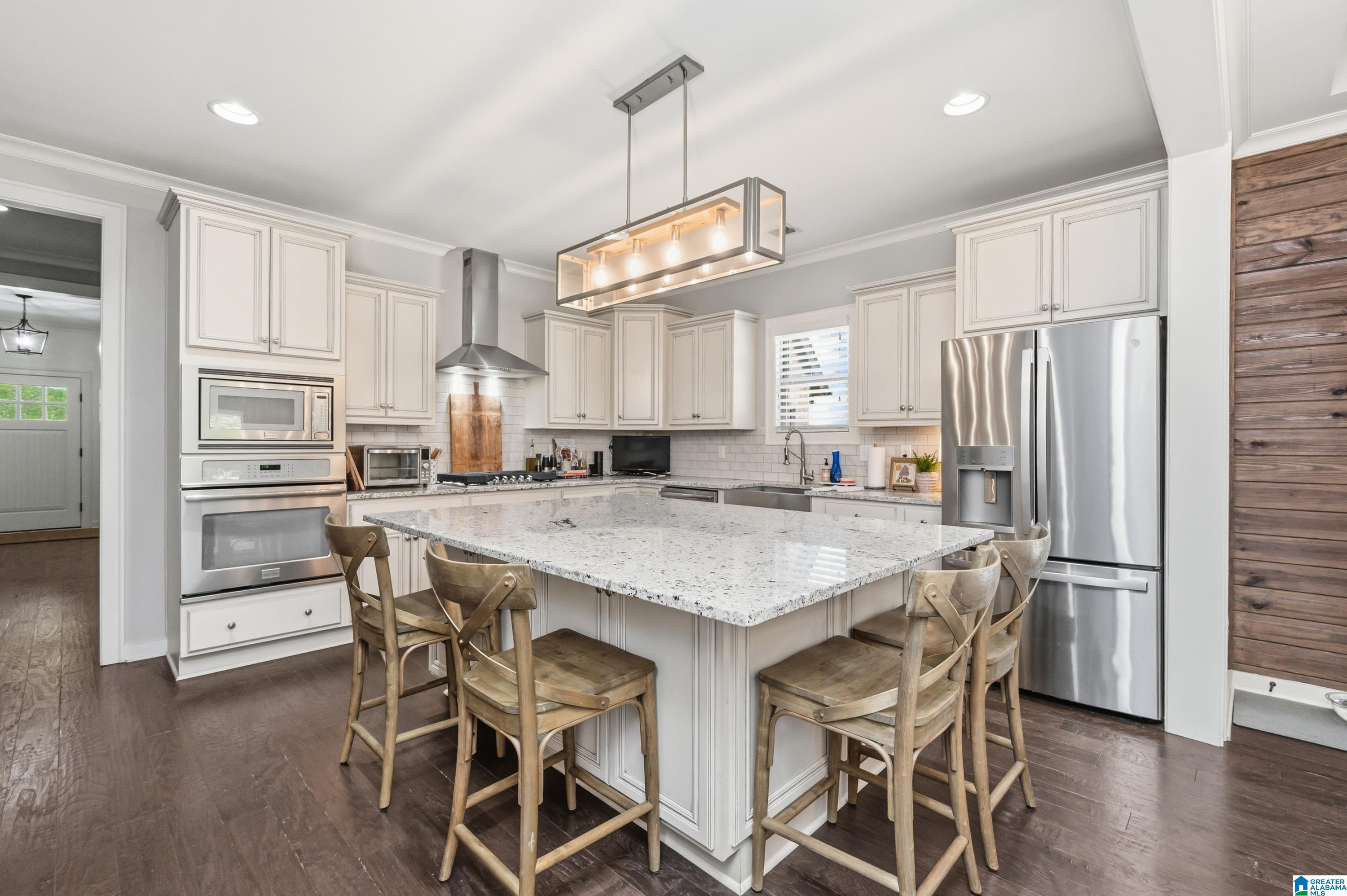 2752 Montauk Road Birmingham, AL 35226 - Photo 4 of 90