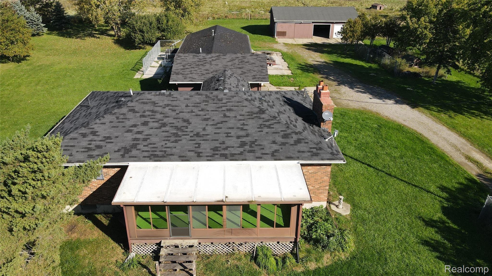 3637 Murphy Lake Road Clifford, MI 48727 - Photo 6 of 43 3637 Murphy Lk Rd-0215.jpg