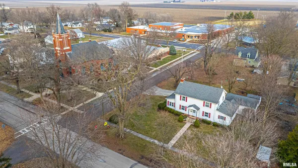 $209,000 | 214 North Maple Avenue, Minier, IL 61759